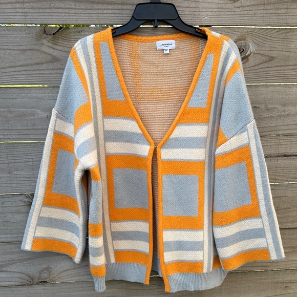 Anniewear Sweaters - Annie wear orange grey modern retro patterned sweater cardigan large oversized
